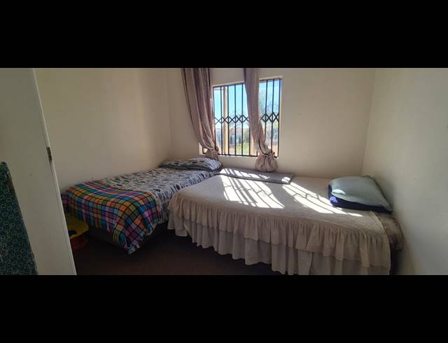 3 BEDROOM APARTMENT FOR SALE IN COUNTRY VIEW
